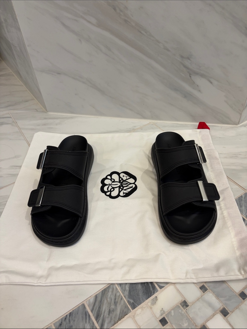 NWT Alexander McQueen Black Double-Strap Slide Sandals